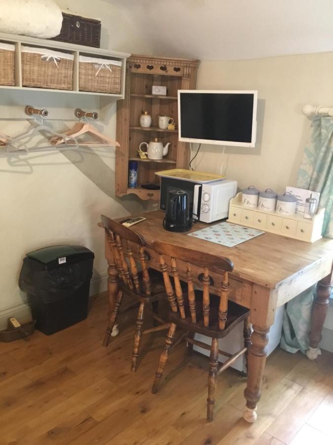 Old Mutlow Cottage Longhope Ngoại thất bức ảnh