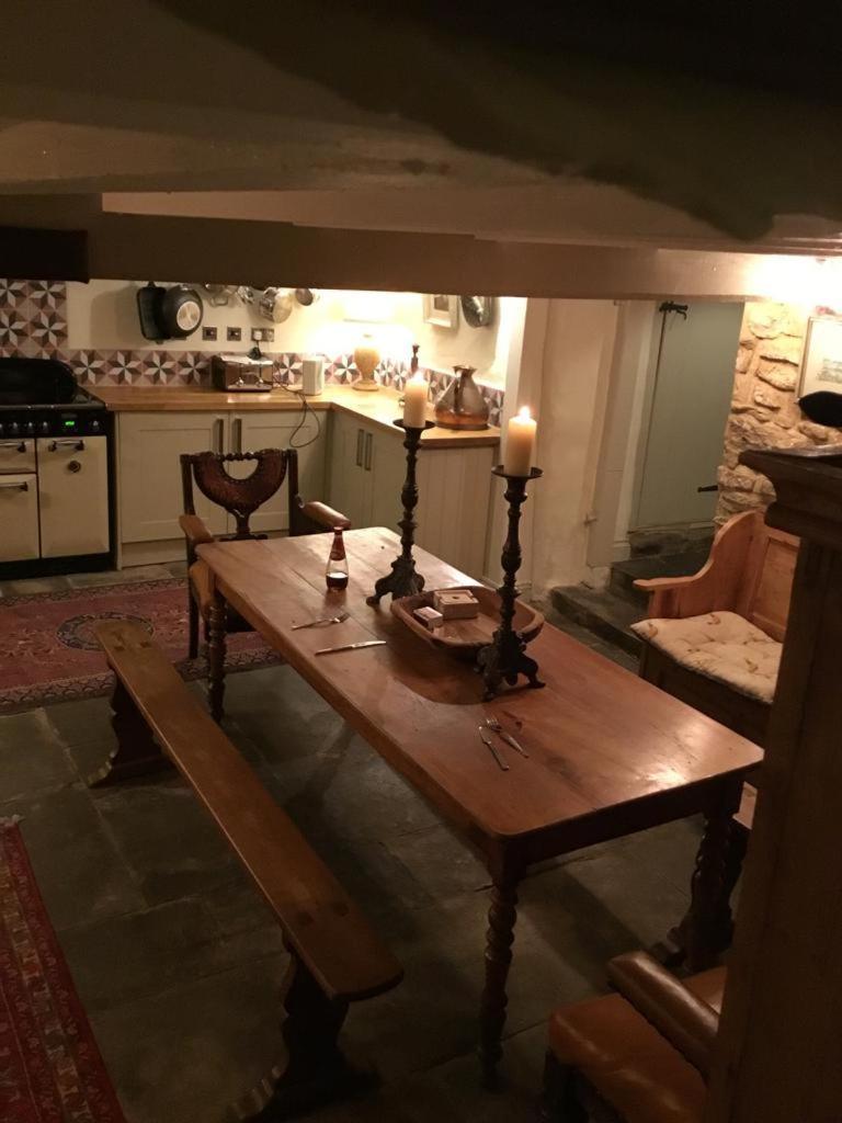 Old Mutlow Cottage Longhope Ngoại thất bức ảnh